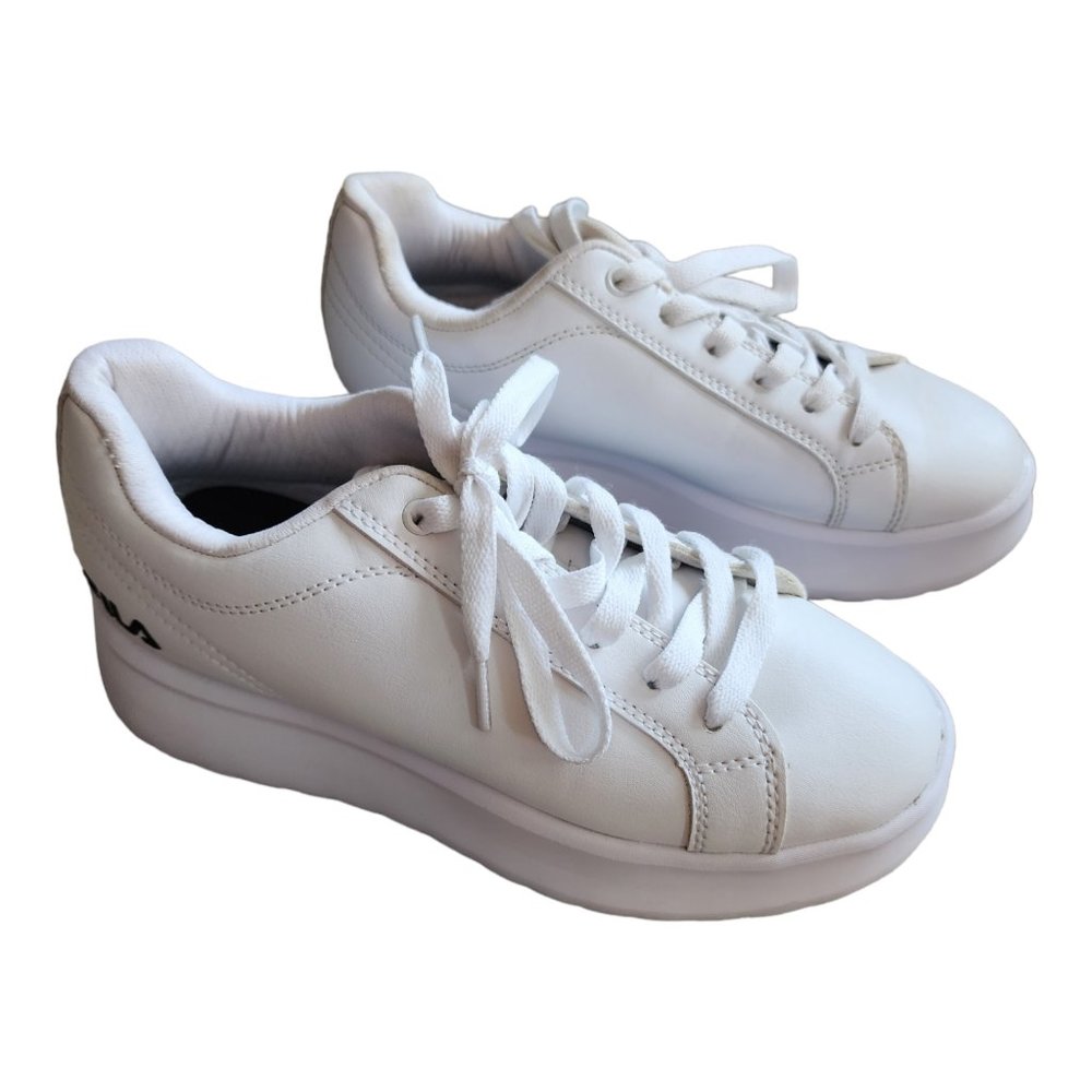 Fila Women's White Sneakers Shoes Size 6 5CM01265-120 Synthetic leather